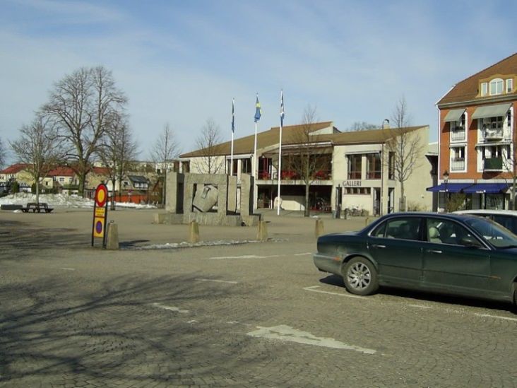 A part of the Main Square, 1